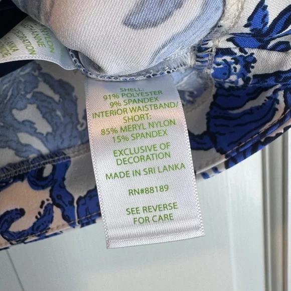 Lilly Pulitzer Luxletic Monica Skort in a blue and white print - Picture 7 of 8